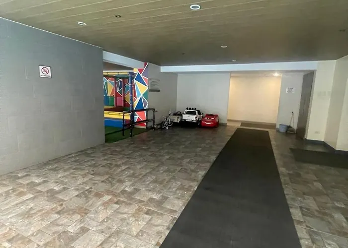 Antel Residences 10e *
